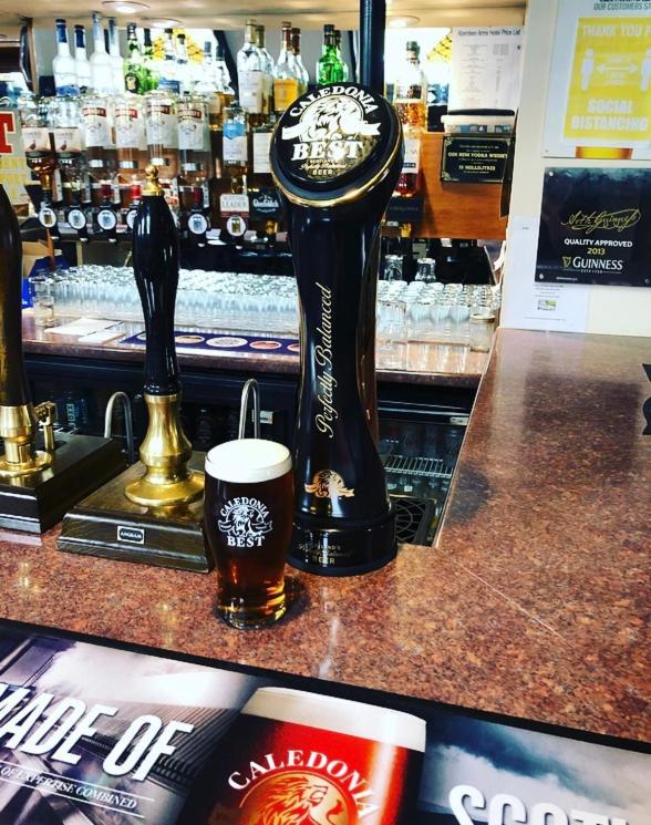 The Aberdeen Arms Hotel Tarves Buitenkant foto