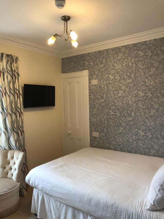 The Aberdeen Arms Hotel Tarves Buitenkant foto
