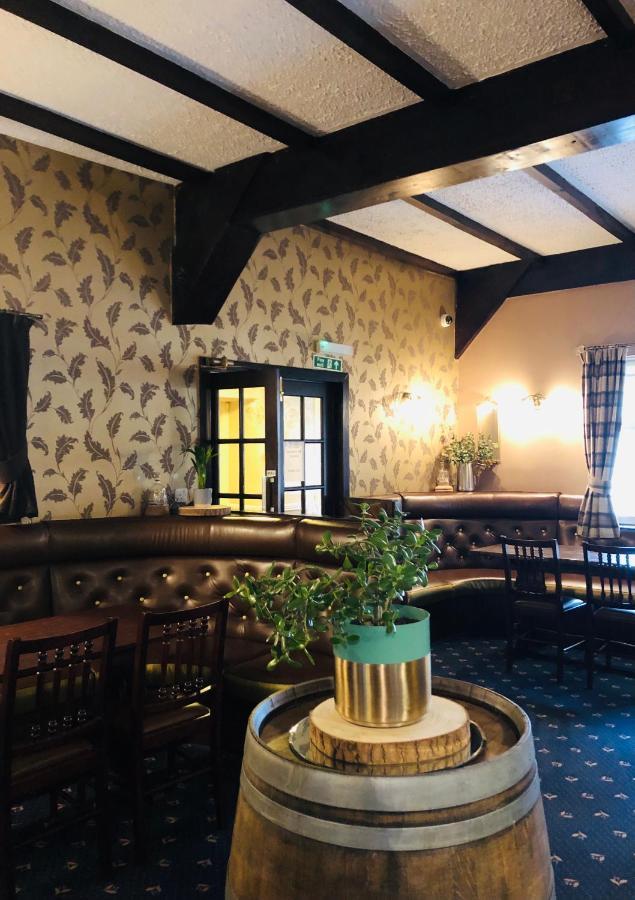The Aberdeen Arms Hotel Tarves Buitenkant foto
